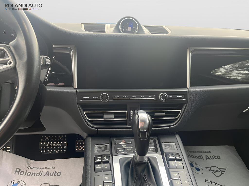 Porsche Macan 2.0 PDK