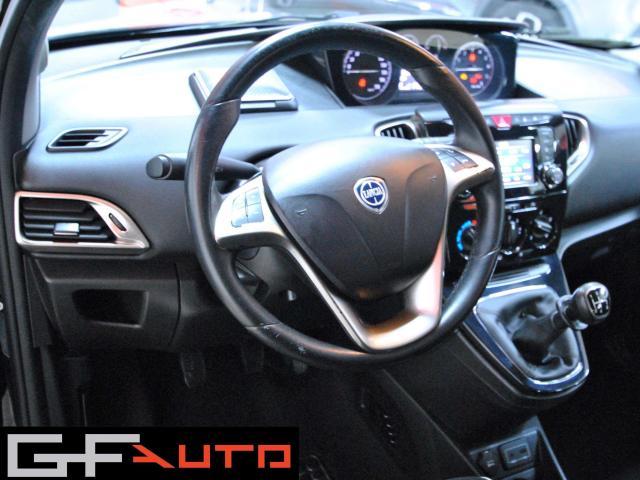 Lancia Ypsilon Ypsilon III 2015 0.9 Gold ecochic metano 80cv