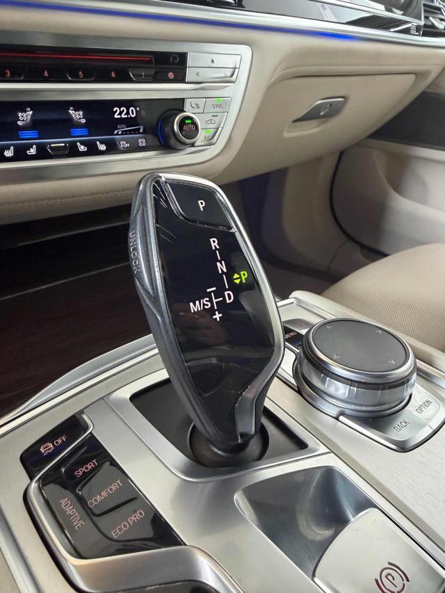 BMW 730 d xDrive Eccelsa*BELLISSIMA*TETTO*CARBON CORE*
