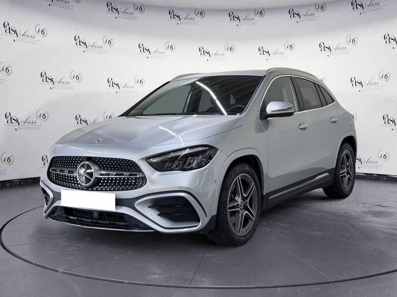 Mercedes-Benz GLA GLA 180 AMG Line LED CAMERA 360 KEYLESS