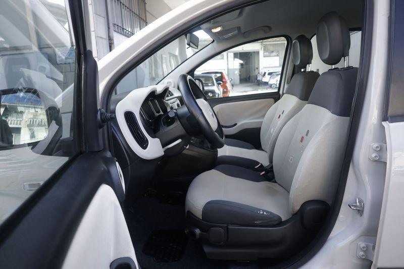 FIAT Panda FIAT Panda 1.2 EasyPower Lounge 51KW ANNO 2015