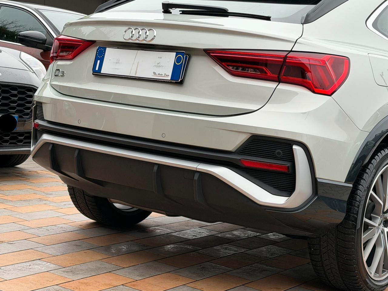 Audi Q3 SB 35 2.0 TDI 150 cv. S Tronic LINE EDITION