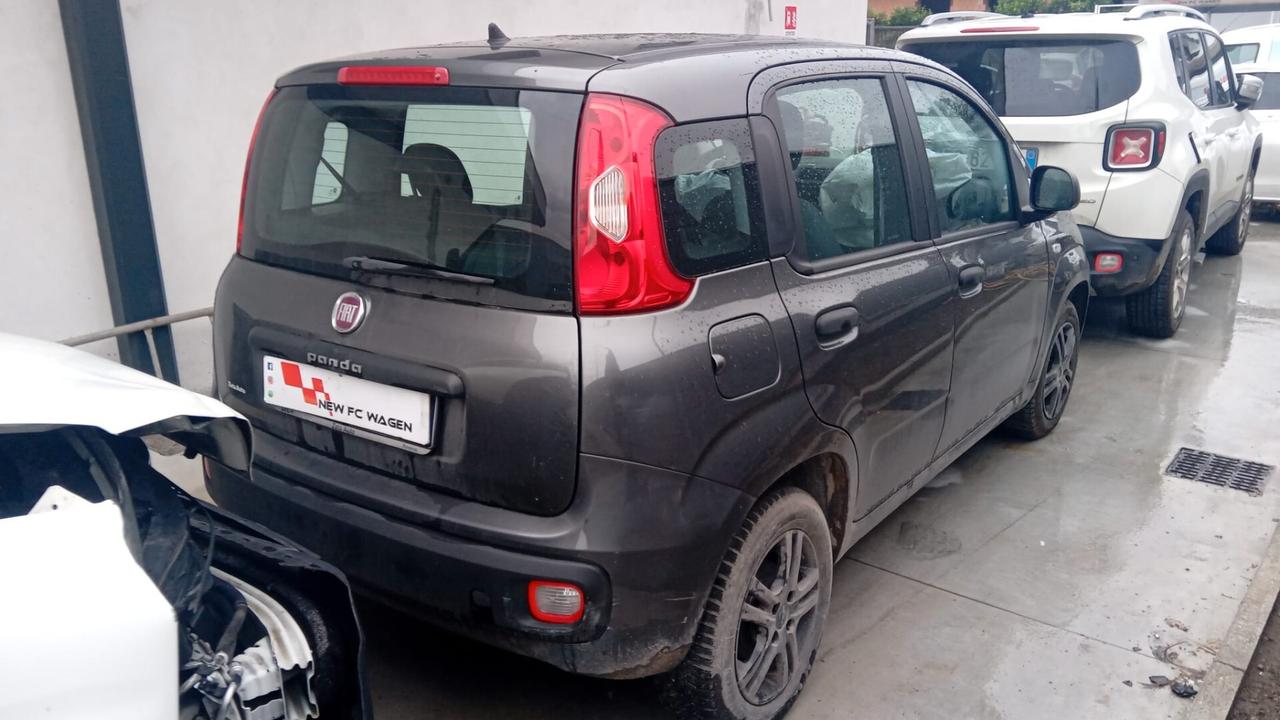 Fiat Panda 1.2 Lounge SINISTRATA
