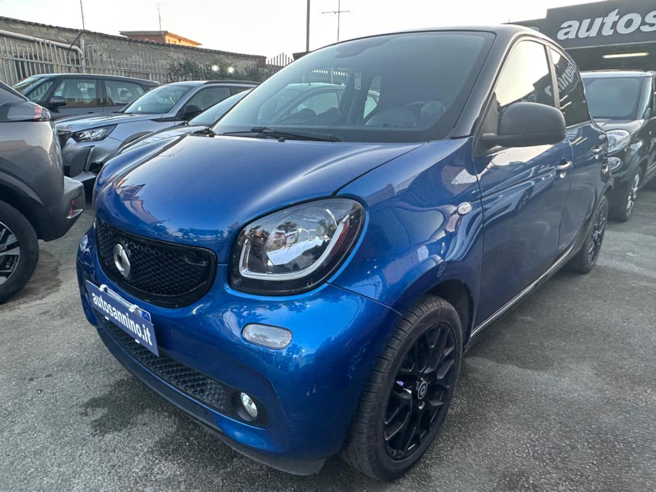 Smart ForFour 70 1.0 twinamic Passion sedili riscaldabili cambio f1 veglia