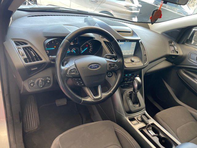 FORD Kuga 2.0 TDCI 150 CV S&S 4WD ?GANCIO TRAINO?