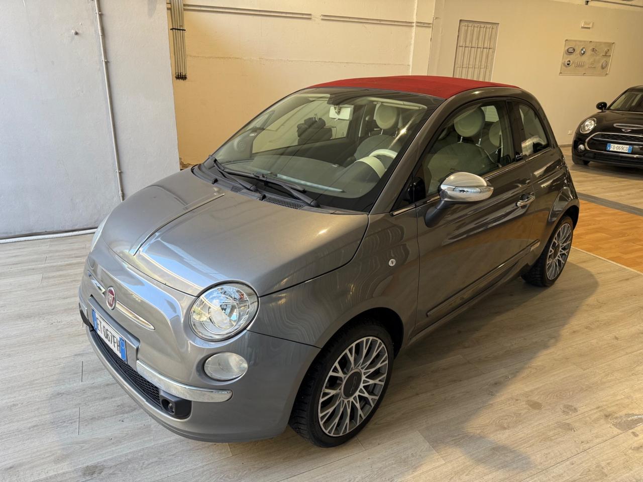 Fiat 500C By Gucci cabrio