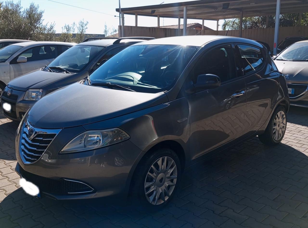 Lancia Ypsilon 1.3 MJT 16V 95 CV 5 porte S&S Gold