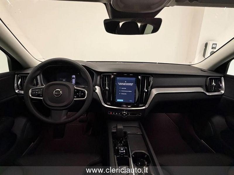 Volvo V60 Cross Country B5 AWD automatico Plus
