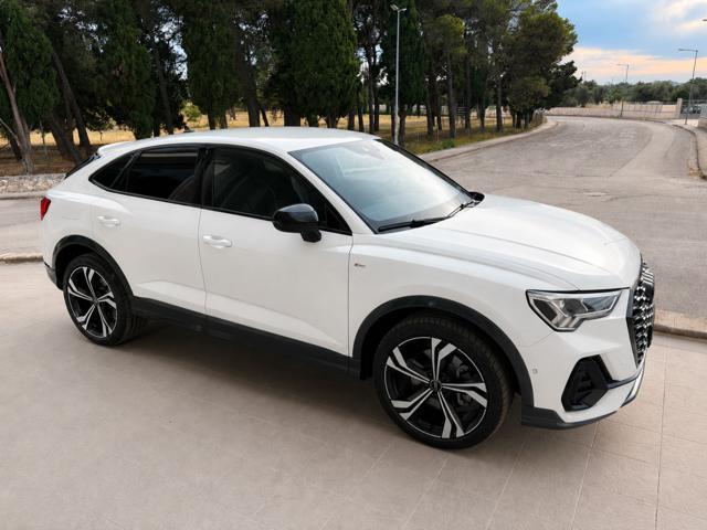 AUDI Q3 SPB SPORTBACK 40TDI S tronic S line Identity Black