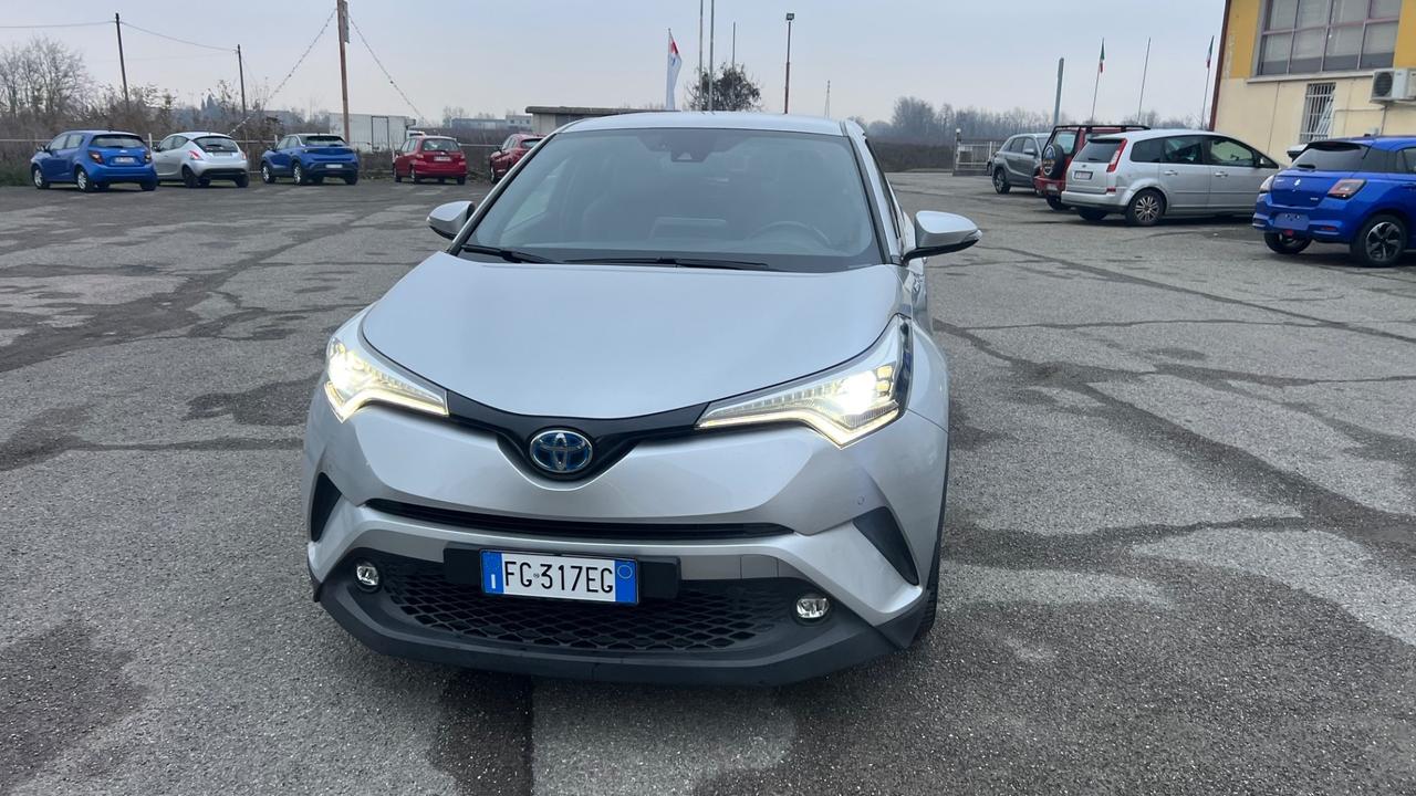 Toyota C-HR 1.8 Hybrid E-CVT Lounge