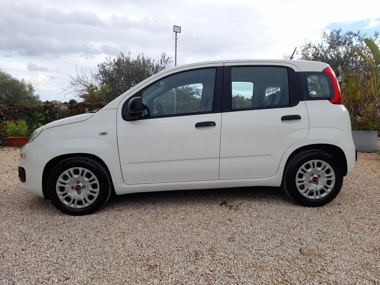 Fiat Panda 1.0FIREFLY S&S HYBRID Anno 2021