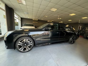 Bmw 740 740d xDrive 48V