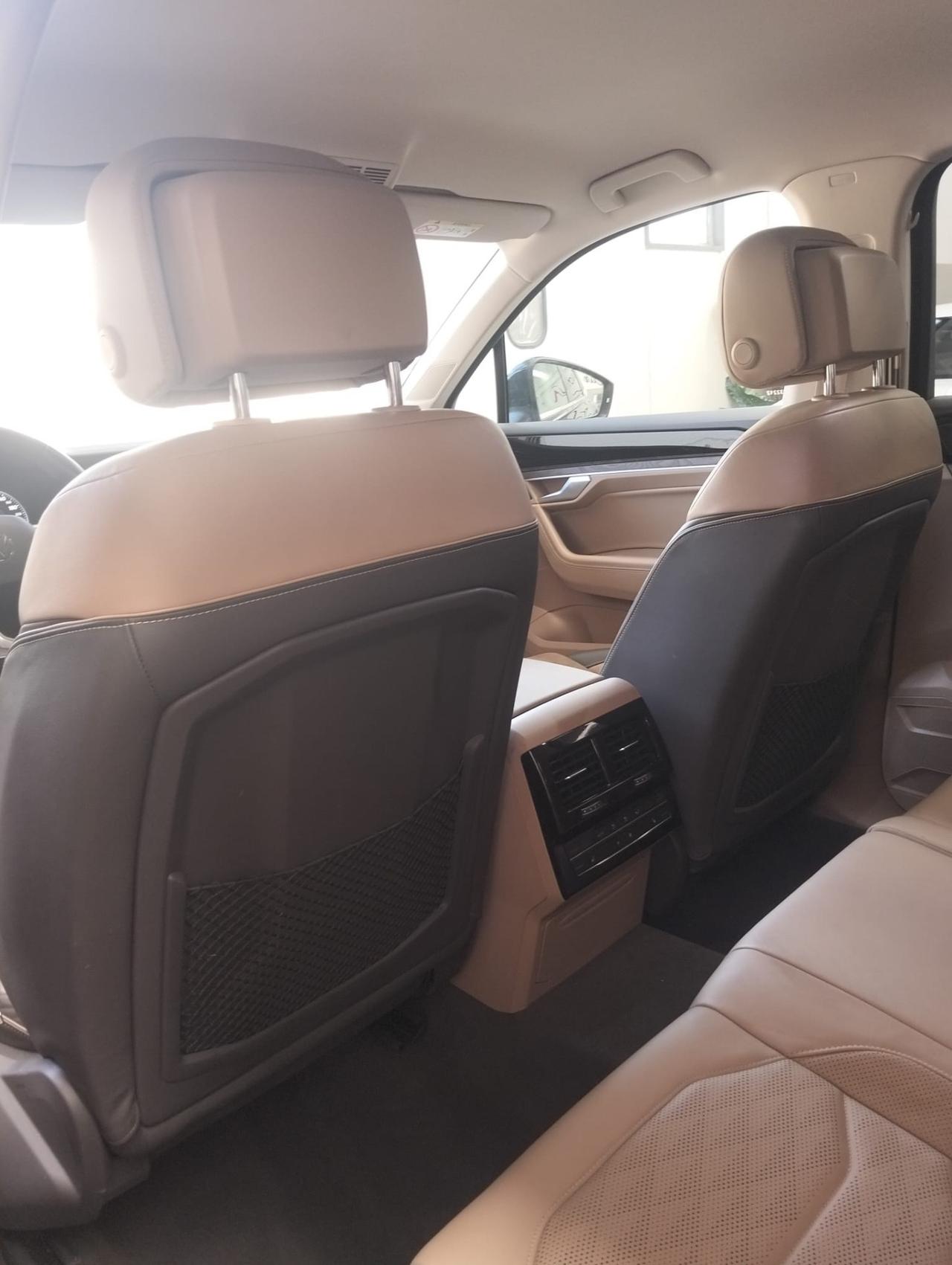 Volkswagen Touareg 3.0 V6 TDI SCR Atmosphere