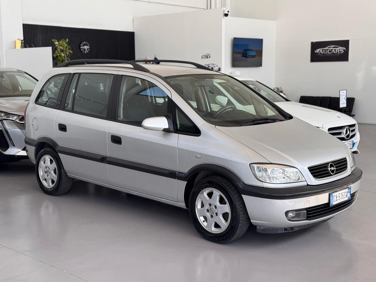 Opel Zafira 1.6 16V cat Eco M Elegance