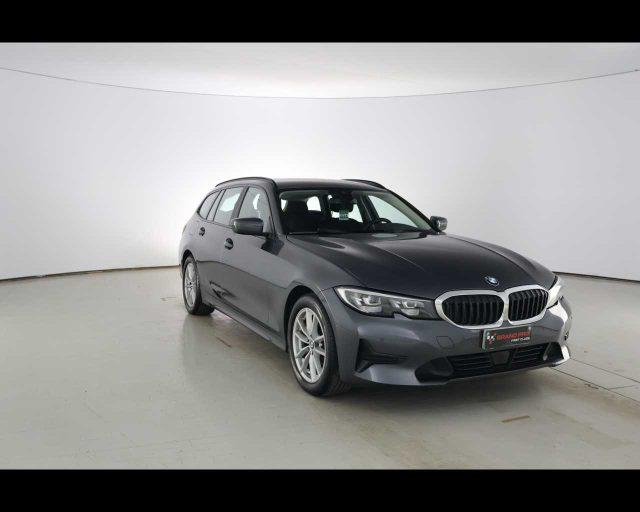 BMW 320 d 48V Touring Business Advantage