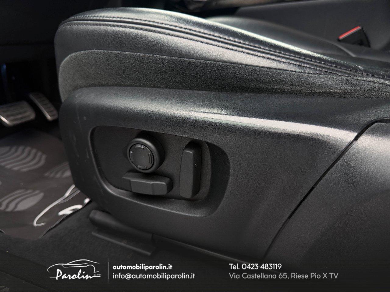 Land Rover Range Rover Evoque 2.0 i4 mhev R-Dynamic HSE AWD Black pack-ACC-360°