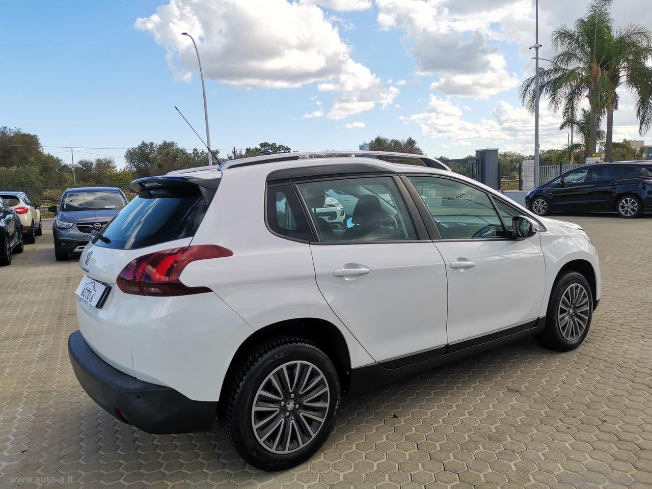 PEUGEOT 2008 BlueHDi 100 Active