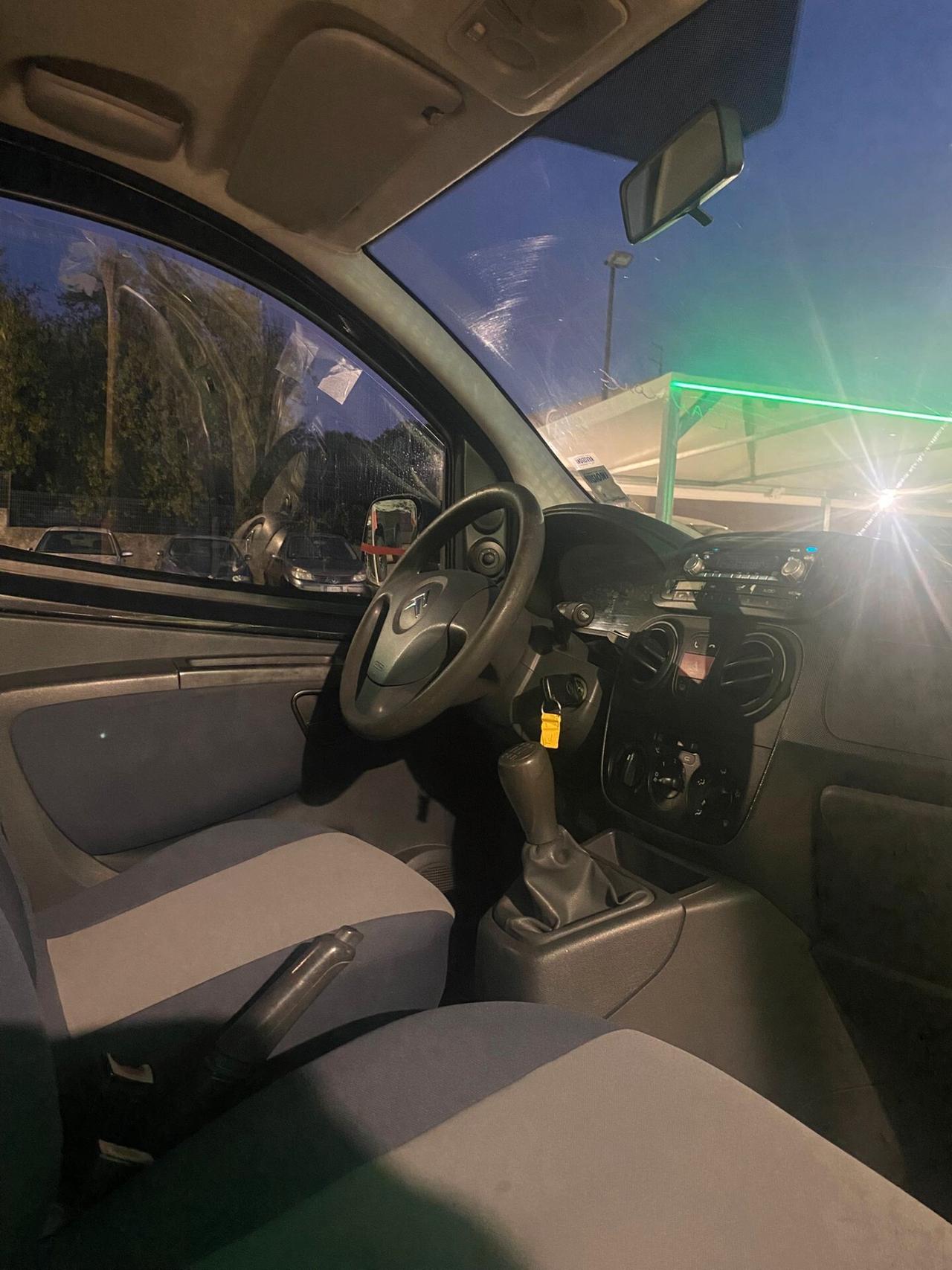 Citroen Nemo 1.4 HDi 70CV Multispace (N1)