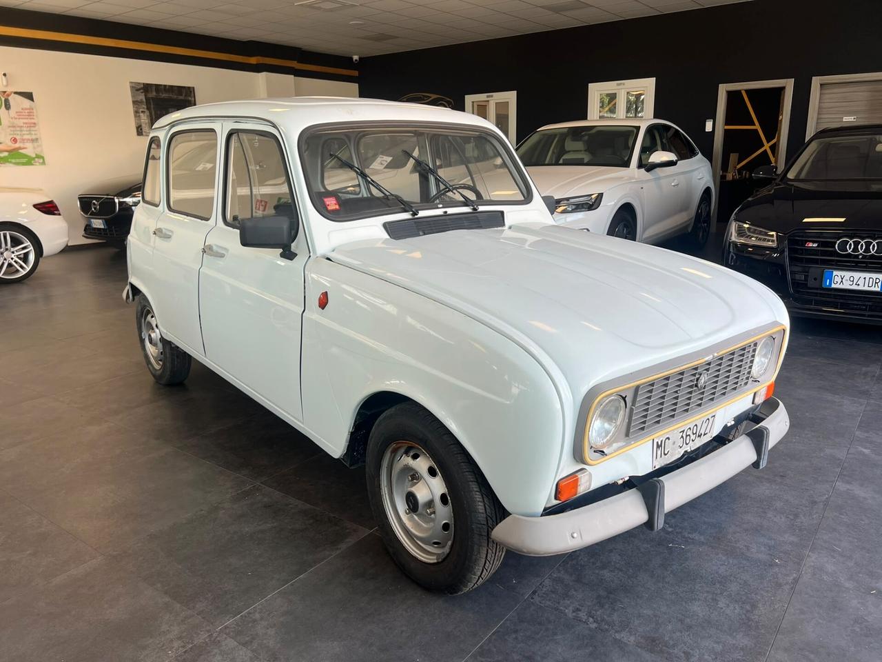Renault R 4 950
