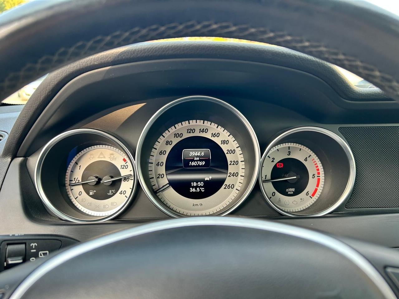 MERCEDES C220 170CV AVANTGARDE CERTIFICATA UNICO