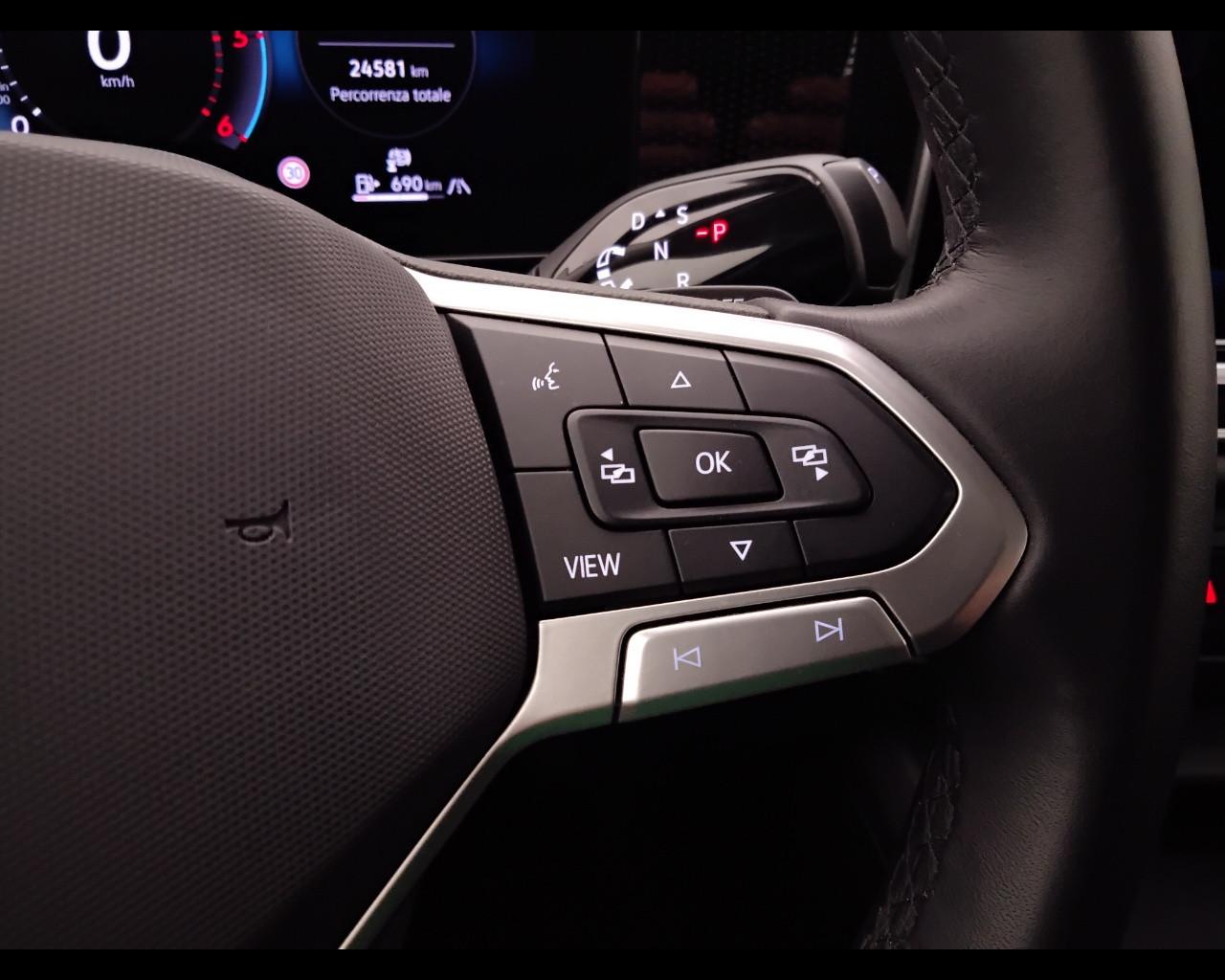 VOLKSWAGEN Tiguan III 2024 - Tiguan 2.0 tdi Life 150cv dsg