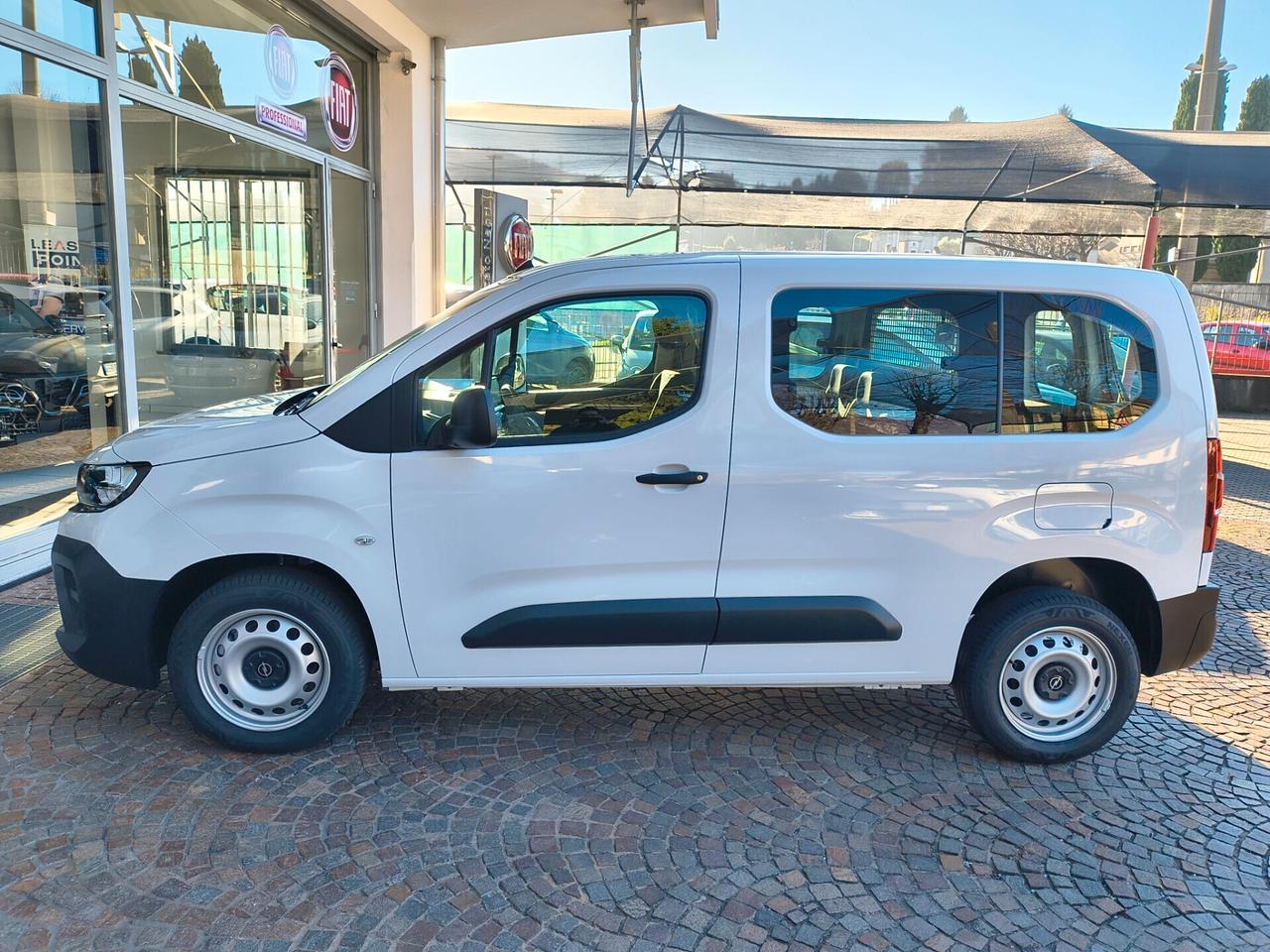 Opel Combo 5 posti autocarro