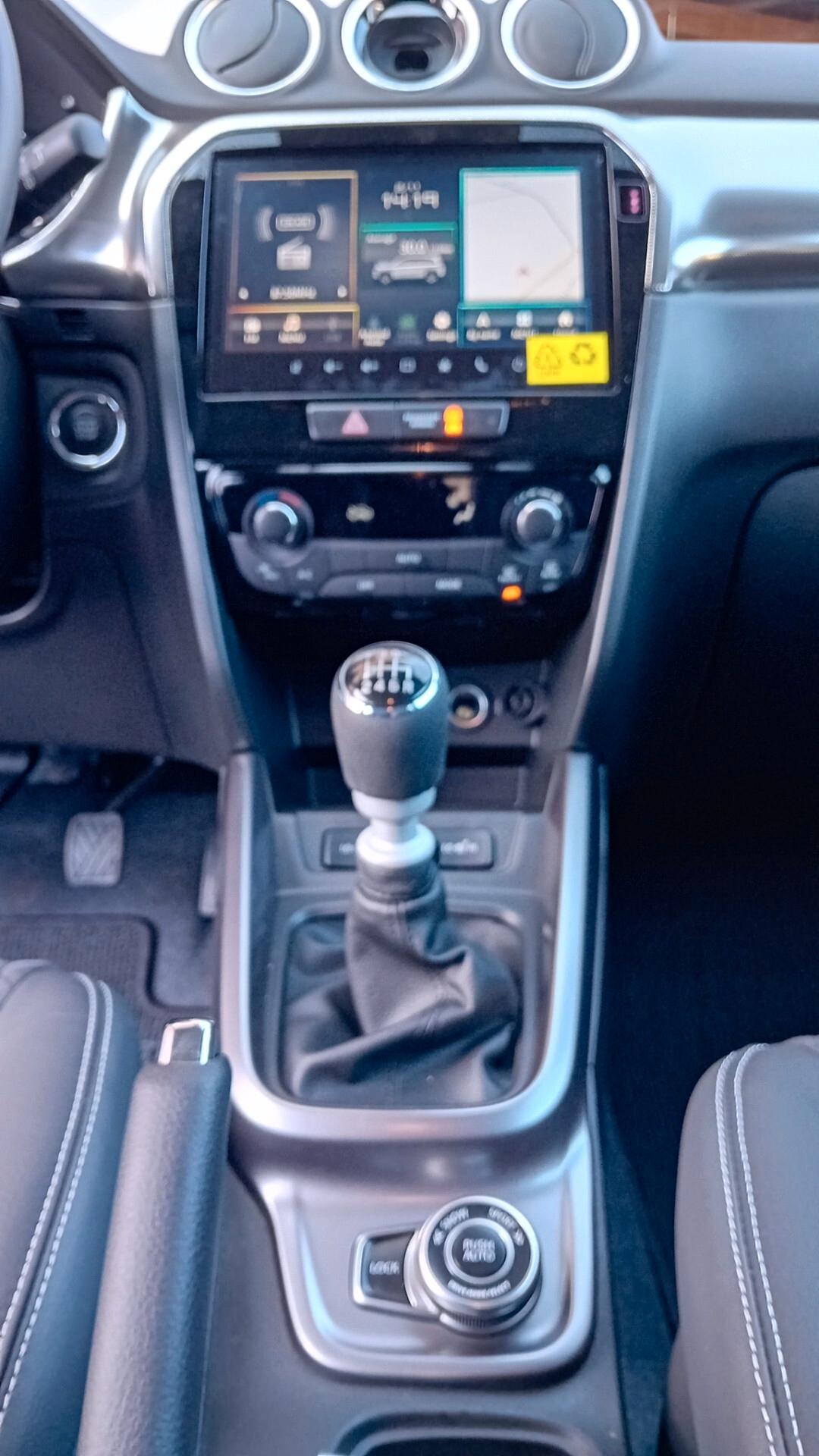 Suzuki Vitara 1.4 Hybrid 4WD AllGrip Top ** SENZA VINCOLO DI FINANZIAMENTO**