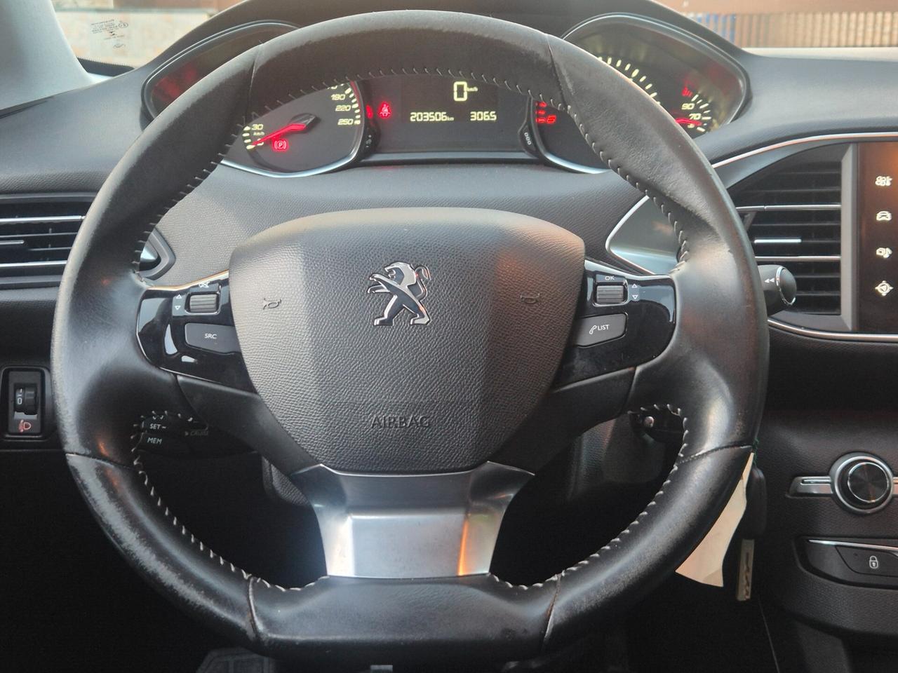 Peugeot 308 1.6 e-HDi 115 CV Stop&Start Active