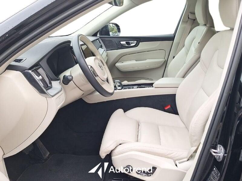 Volvo XC60 B4 197+14 CV AWD Mild Hybrid Diesel Automatico Ultimate Bright