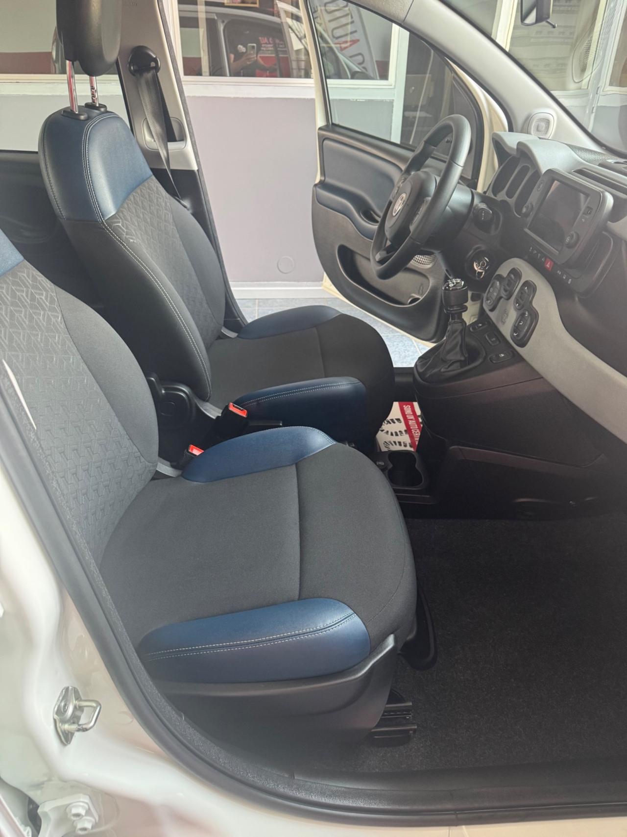Fiat Panda 1.0 FireFly S&S Hybrid City Cross