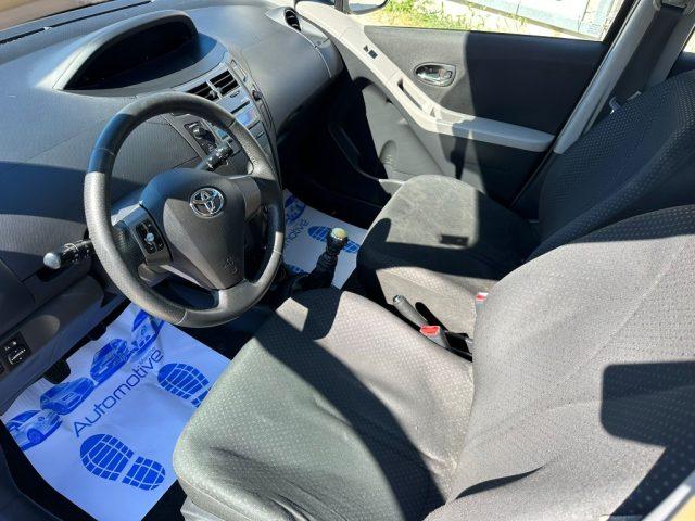 TOYOTA Yaris 1.4 D-4D DPF 5 porte