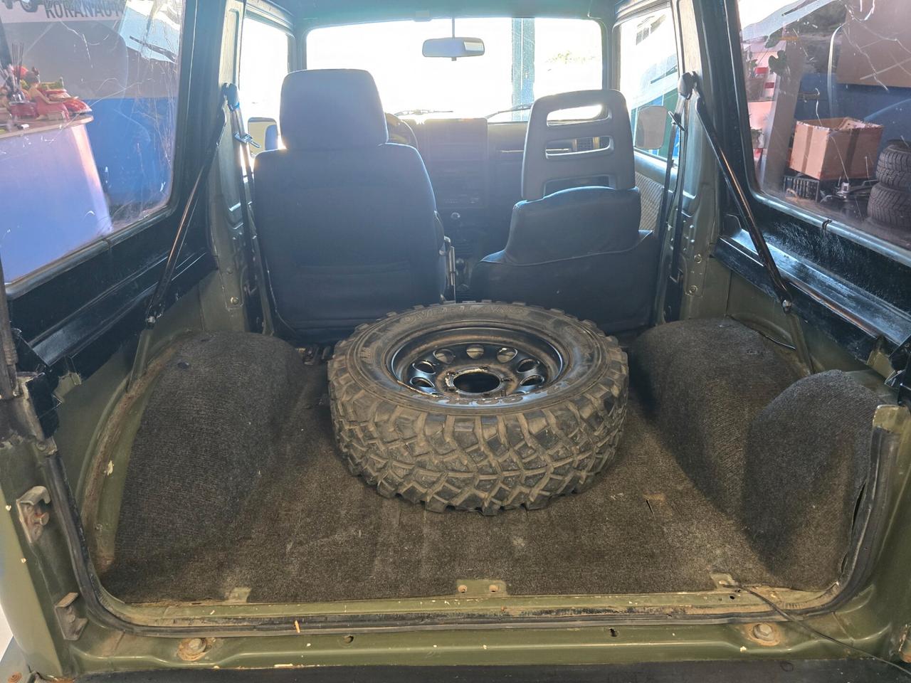 Suzuki SJ Samurai Samurai