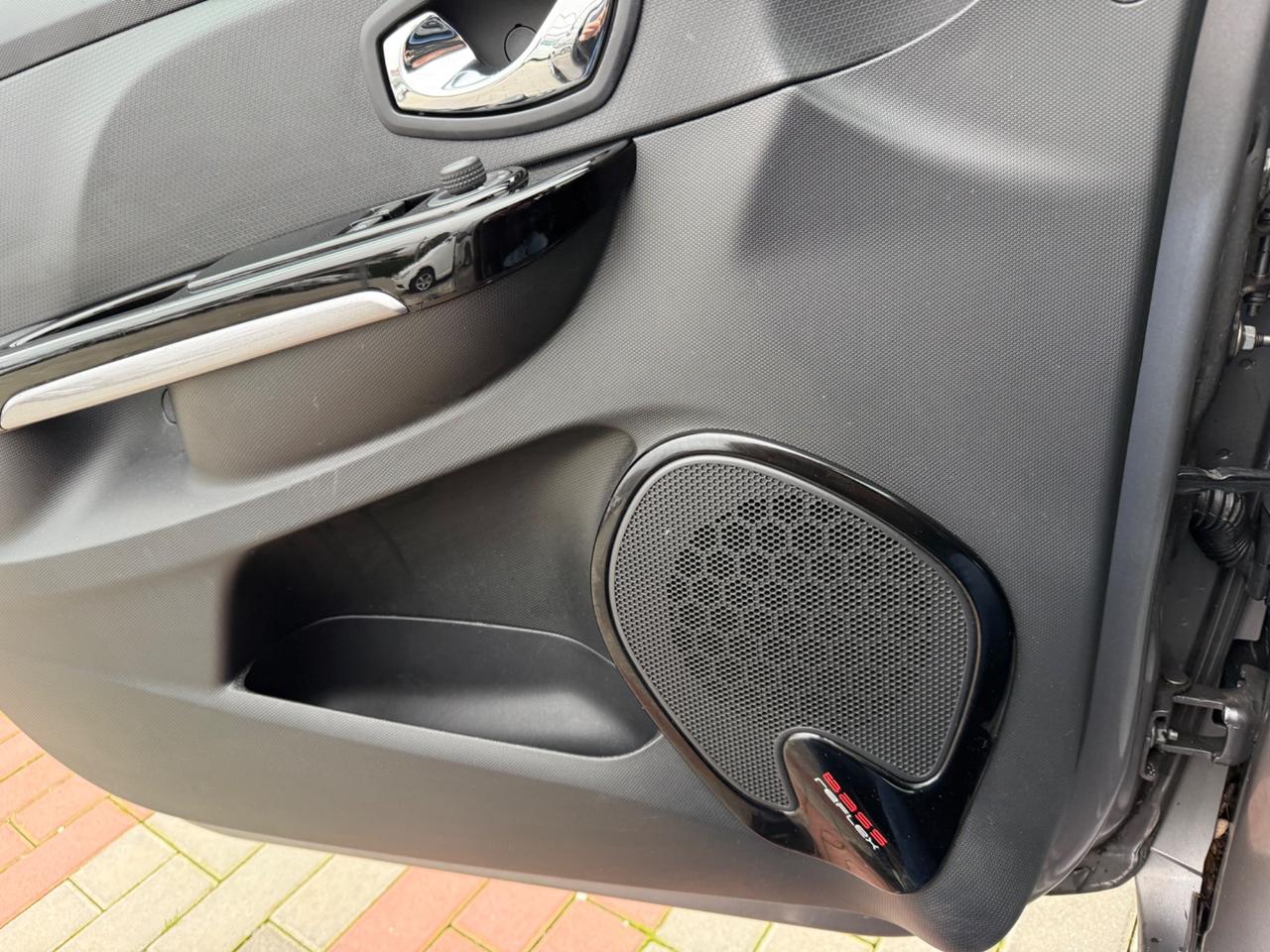 Renault Clio 1.5 dCi 8V 75CV 5 porte Costume National