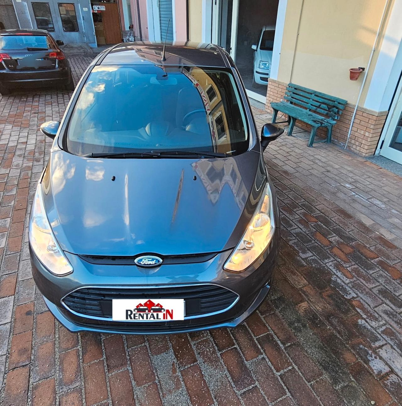 Ford B-Max 1.4 90 CV GPL Business Titanium