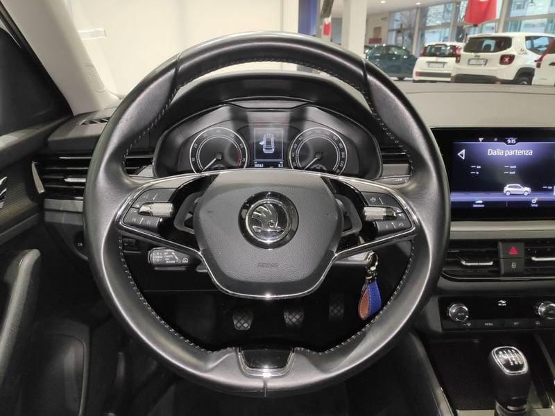 Škoda Kamiq Kamiq 1.0 tsi Ambition 110cv*GARANTITA*