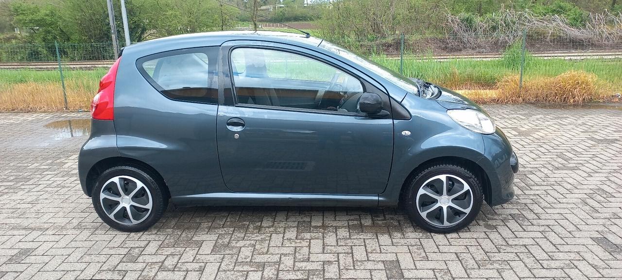 Peugeot 107 1.0 68CV 3p. Desir
