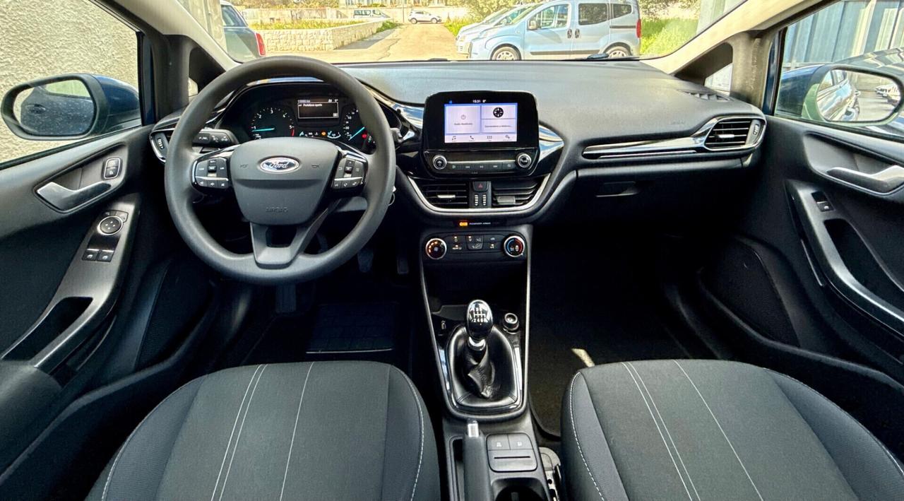 Ford Fiesta 1.5 TDCi 5 porte,Schermo Touch,Bluetooth,Cruise,ecc.