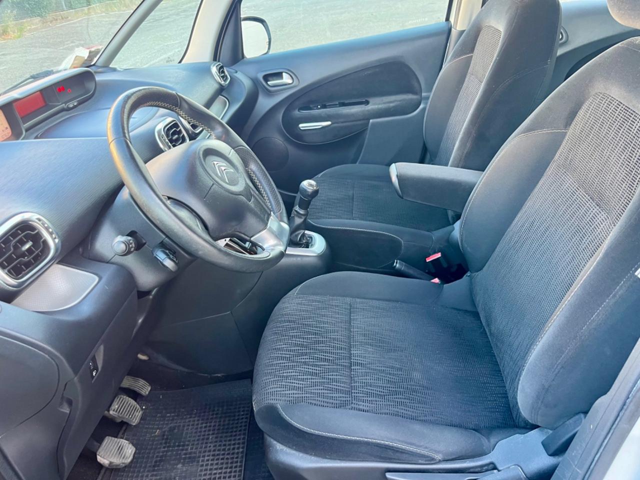 Citroen C3 Picasso 1.4benz 2013 137.000km perfetta