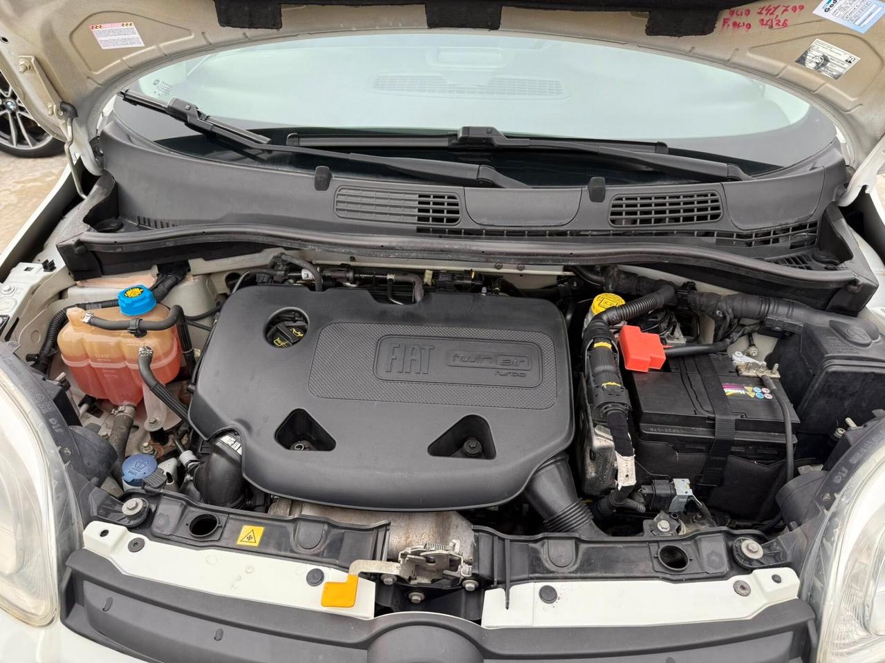 Fiat Panda 0.9 Benzina-Metano (LOUNGE)