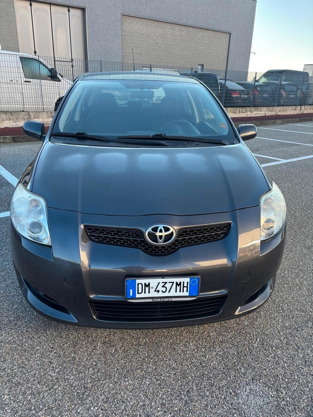 Toyota Auris 1.4 5 porte Sol SOLI 99000 KM UNICO PROPRIETARIO