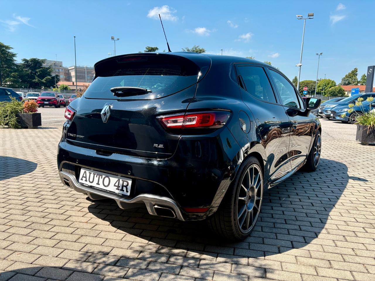Renault Clio TCe 220CV EDC 5 porte Energy R.S. Trophy