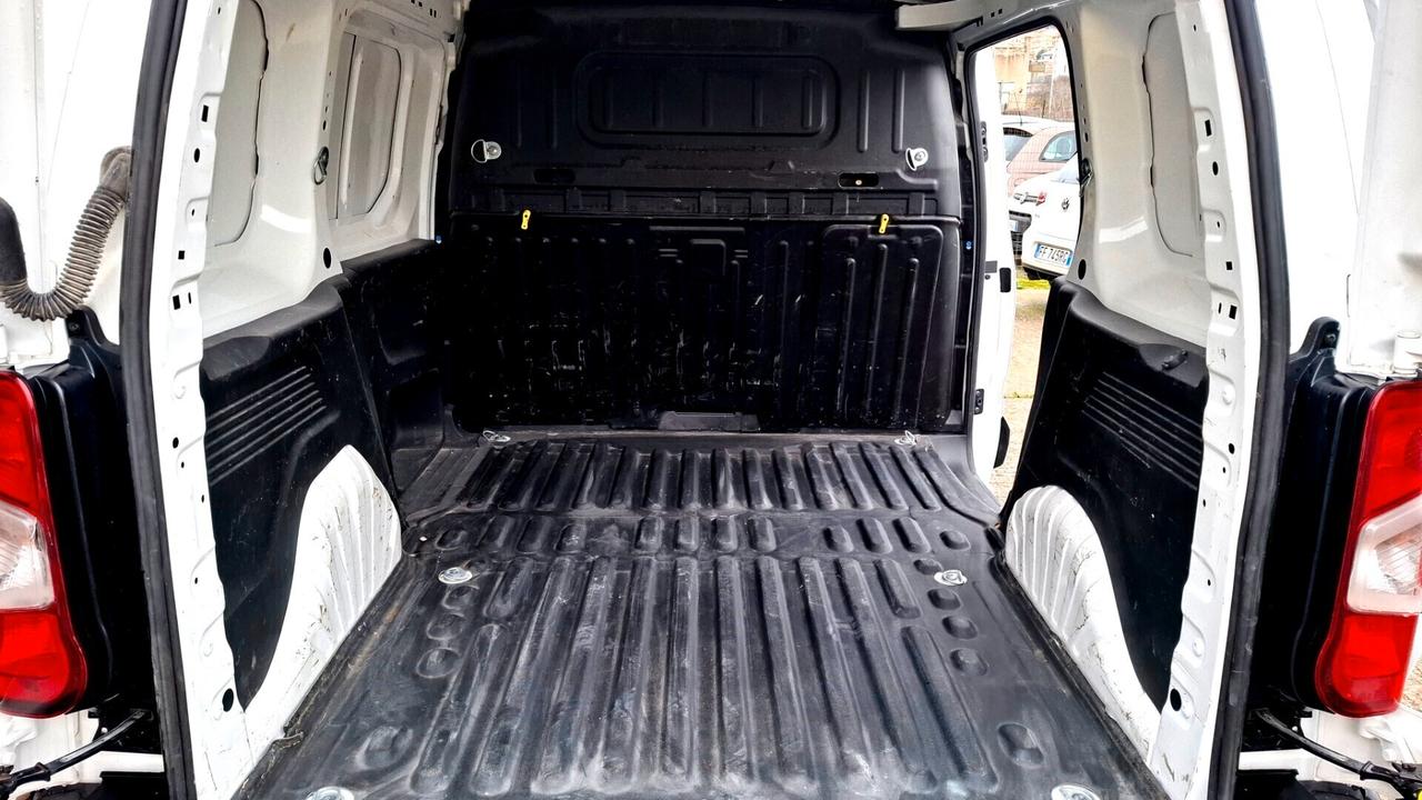 BERLINGO BlueHDi 100 S&S Van M Club