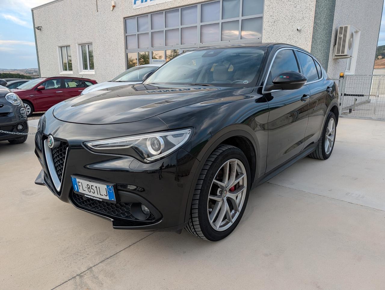 Alfa Romeo Stelvio 2.2 Turbodiesel 180 CV AT8 Q4 Super