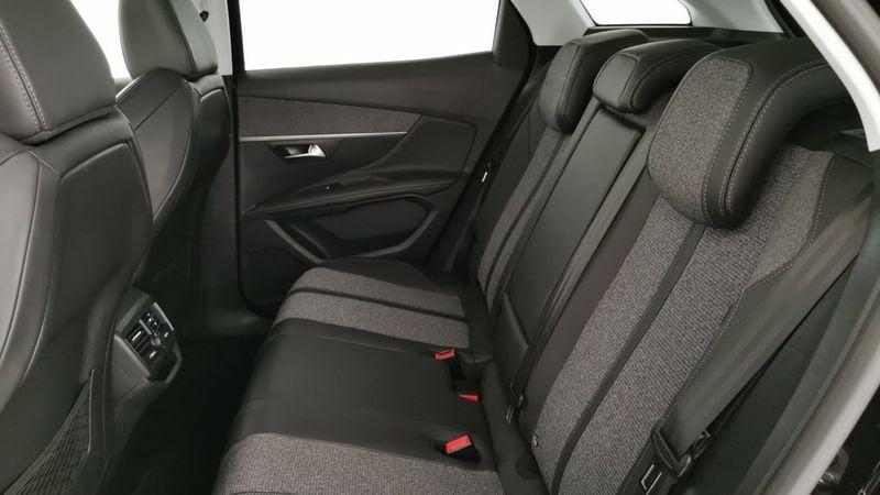 Peugeot 3008 1.5 bluehdi Allure s&s 130cv eat8