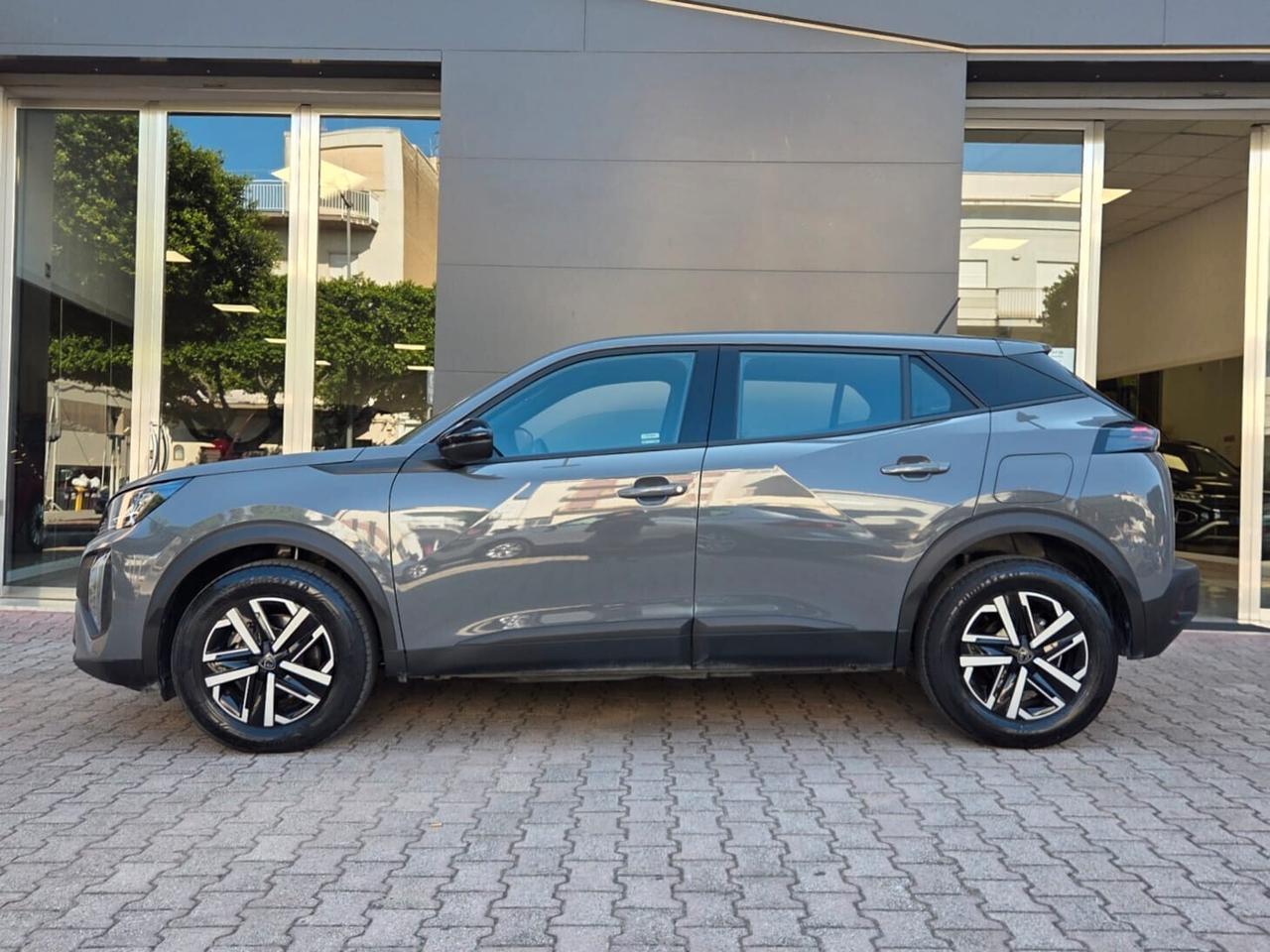 Peugeot 2008 Hybrid 136 e-DCS6 Style