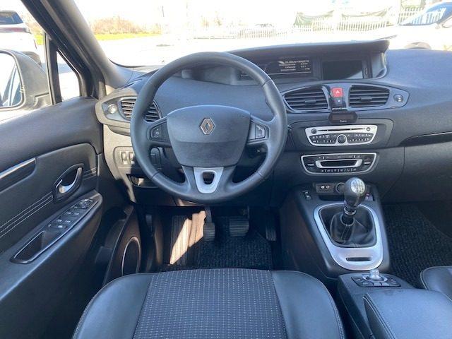 RENAULT Scenic 1.9 dCi 130CV "7 POSTI"