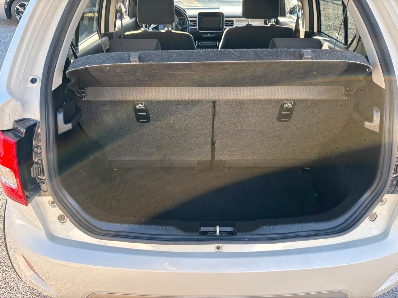 Suzuki Ignis 1.2 Hybrid Top