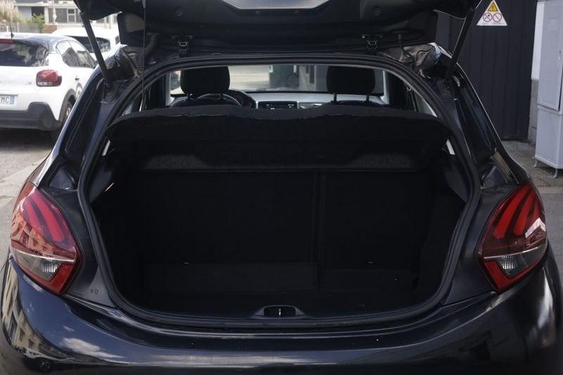 Peugeot 208 Peugeot 208 1.2 PureTech 82cv Allure ANNO 2017