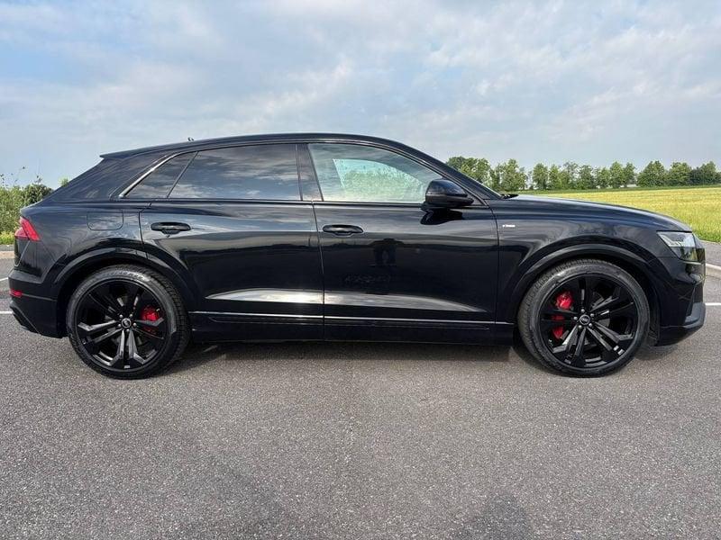 Audi Q8 IVA - 3.0 Diesel 286cv - S Line