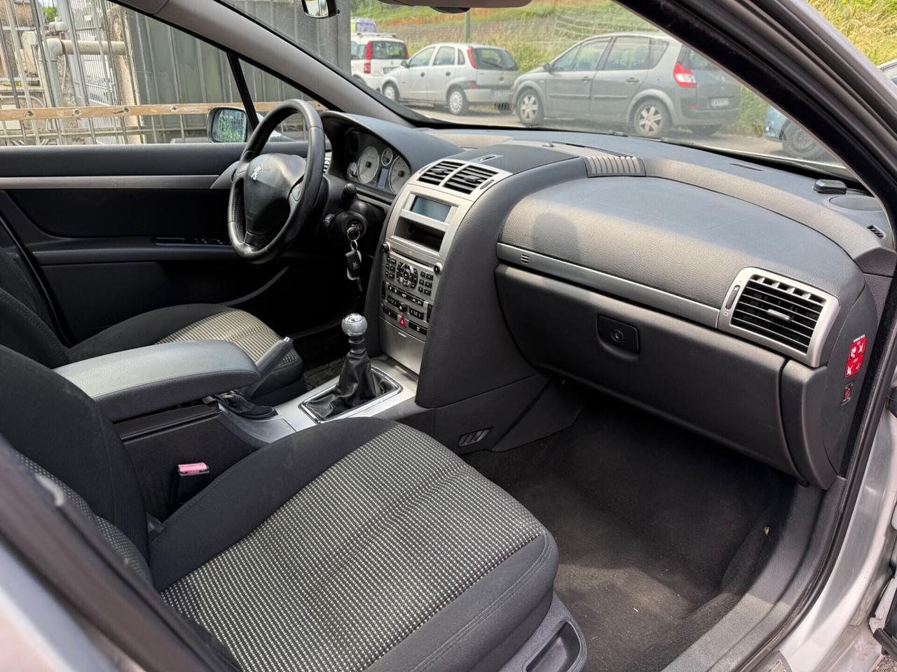 Peugeot 407 2.0 HDi Féline